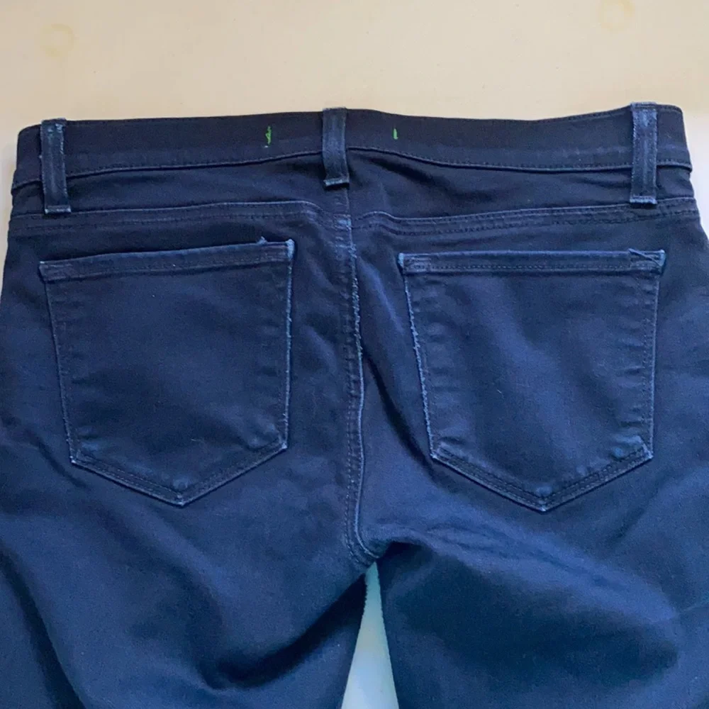 J Brand The Pencil Leg in Shadow Black Skinny Low Rise Jeans Size 25 inseam 34" - Picture 11 of 11